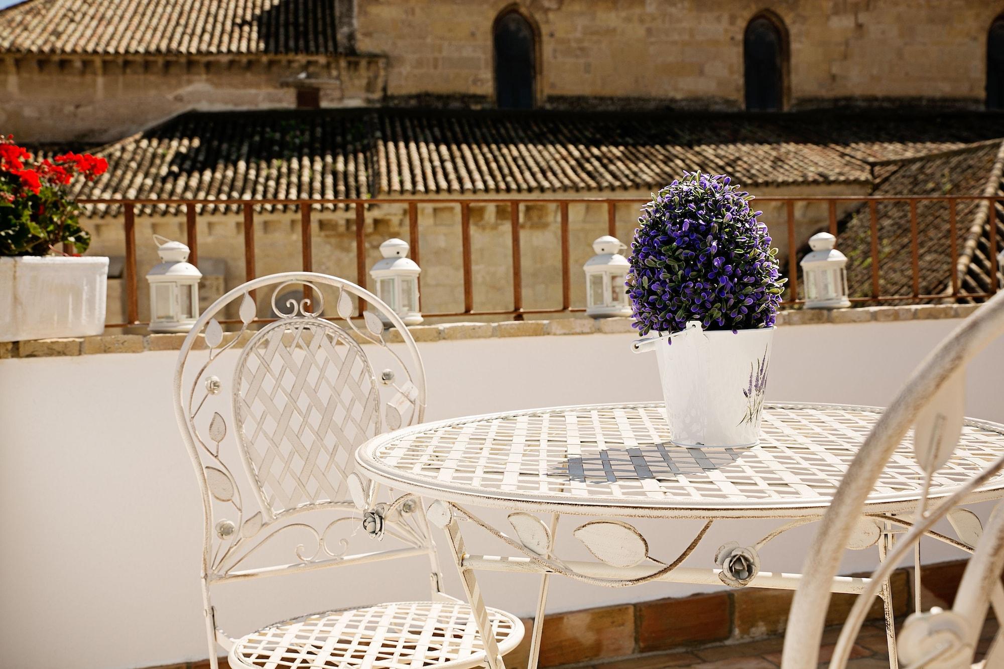 Suites La Posada De Pilar Cordoba Exterior photo